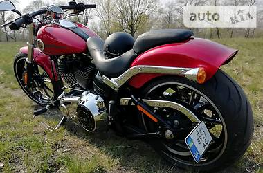 Мотоциклы Harley-Davidson Breakout 2013 в 