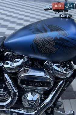 Мотоцикл Круизер Harley-Davidson Breakout 2018 в 