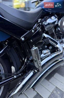 Мотоцикл Круизер Harley-Davidson Breakout 2018 в 