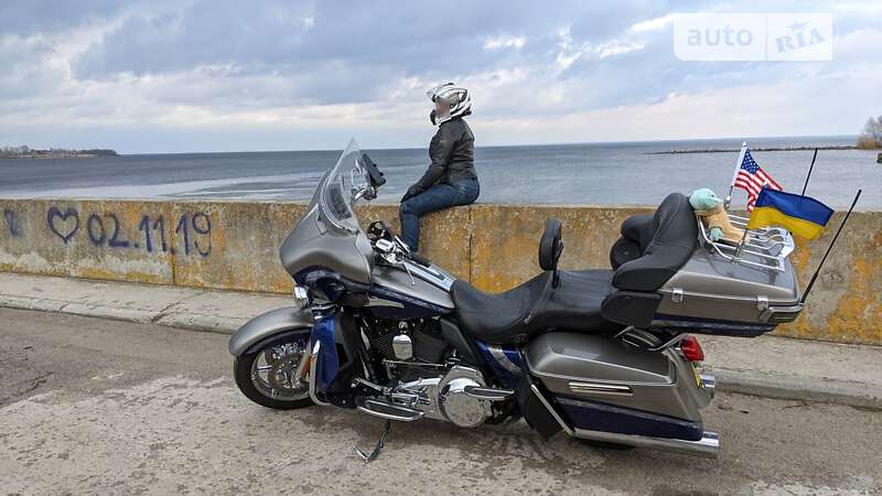 Мотоцикл Туризм Harley-Davidson CVO Limited 2016 в 