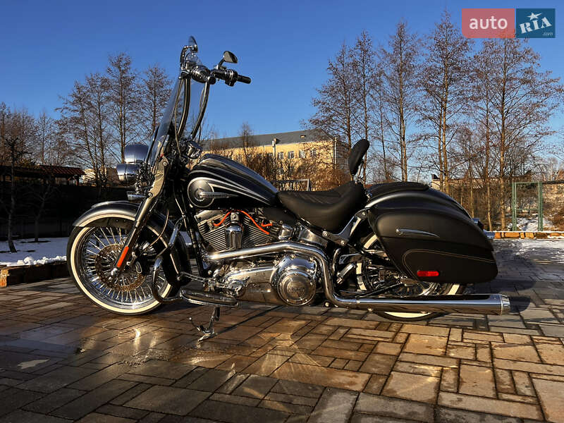 Harley-Davidson CVO Softail 2014