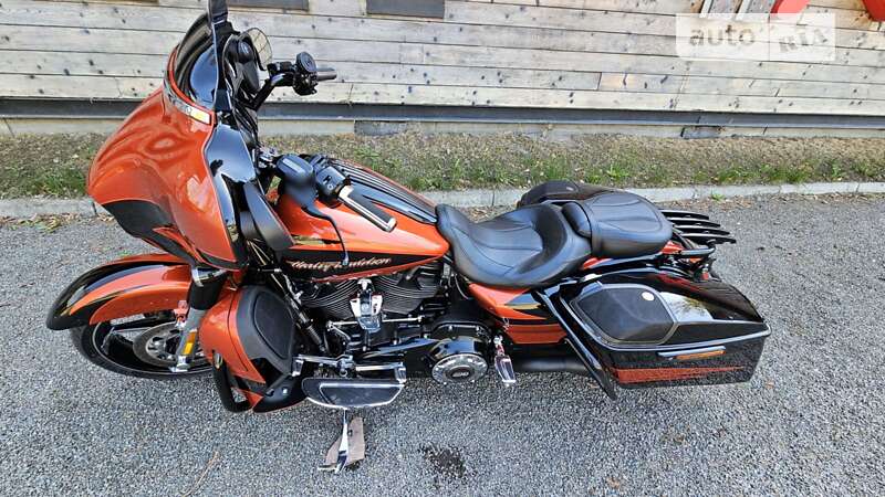 Мотоцикл Туризм Harley-Davidson CVO Street Glide 2016 в Києві