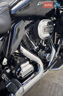 Мотоцикл Чоппер Harley-Davidson CVO Street Glide 2016 в 