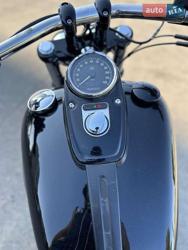 Мотоцикл Круізер Harley-Davidson Dyna Fat Bob 2015 в Черкасах