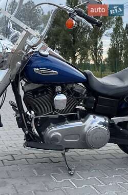 Мотоцикл Круізер Harley-Davidson Dyna Switchback 2015 в 