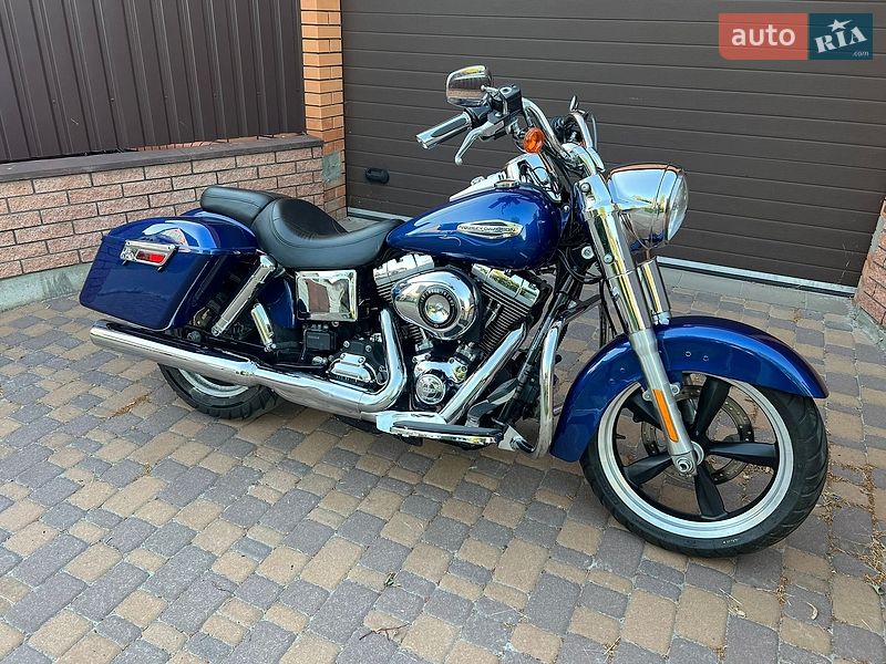 AUTO.RIA – Продам Харлей-Девідсон Dyna Switchback 2015 бензин