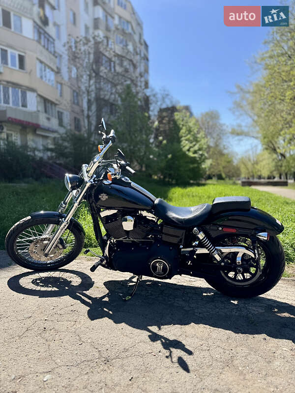 Мотоцикл Чоппер Harley-Davidson Dyna Wide Glide 2011 в Одессе
