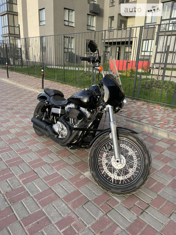 Мотоцикл Чоппер Harley-Davidson Dyna 2009 в Львові