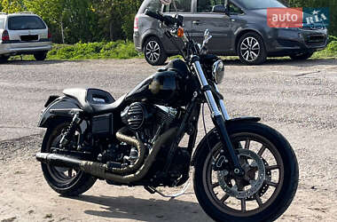Мотоцикл Круізер Harley-Davidson Dyna 2015 в 