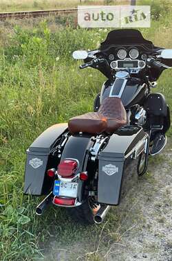 Мотоцикл Круізер Harley-Davidson Electra Glide 2012 в Львові