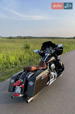 Мотоцикл Круизер Harley-Davidson Electra Glide 2012 в 