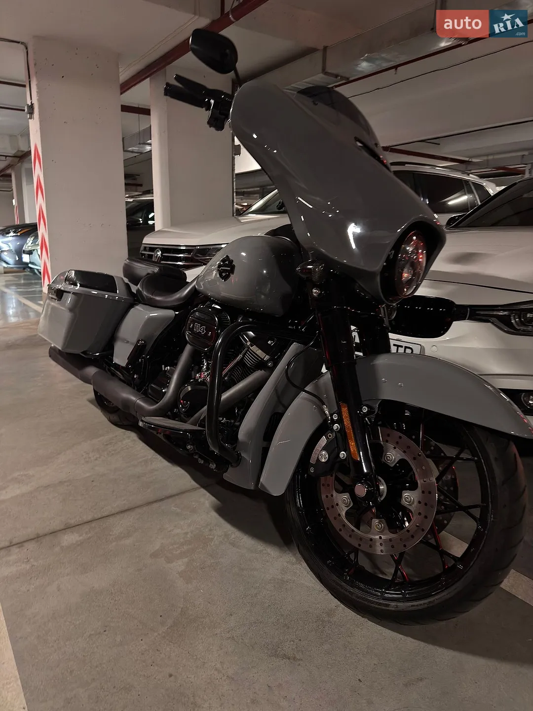 Harley-Davidson Electra Glide 2019 VIN 1HD1FVC27KB649748 фото оголошення 3 з 10