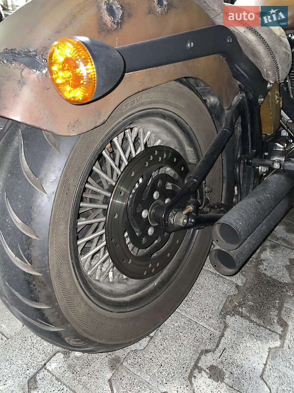 Грузовые мотороллеры, мотоциклы, скутеры, мопеды Harley-Davidson Fat Boy 2004 в Киеве