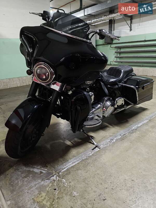 Мотоцикл Круизер Harley-Davidson FLHTC 2009 в Киеве