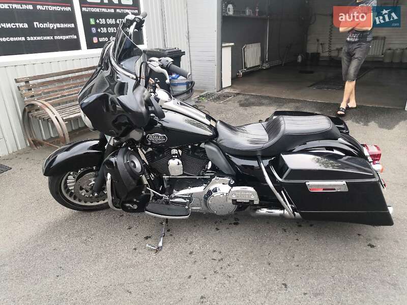 Мотоцикл Круизер Harley-Davidson FLHTC 2009 в Киеве