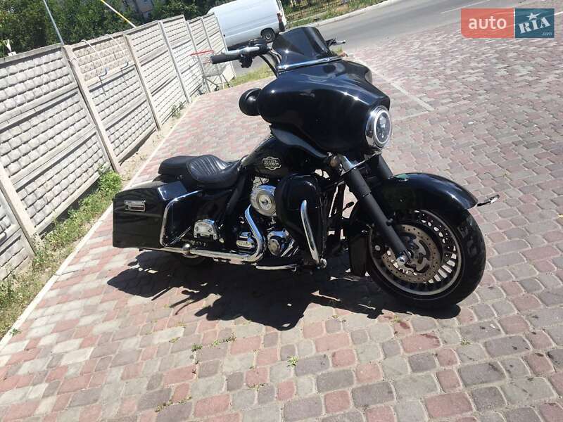 Мотоцикл Круизер Harley-Davidson FLHTC 2009 в Киеве