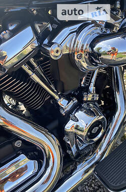 Мотоцикл Классик Harley-Davidson FLHTCU Ultra Classic Electra Glide 2018 в 