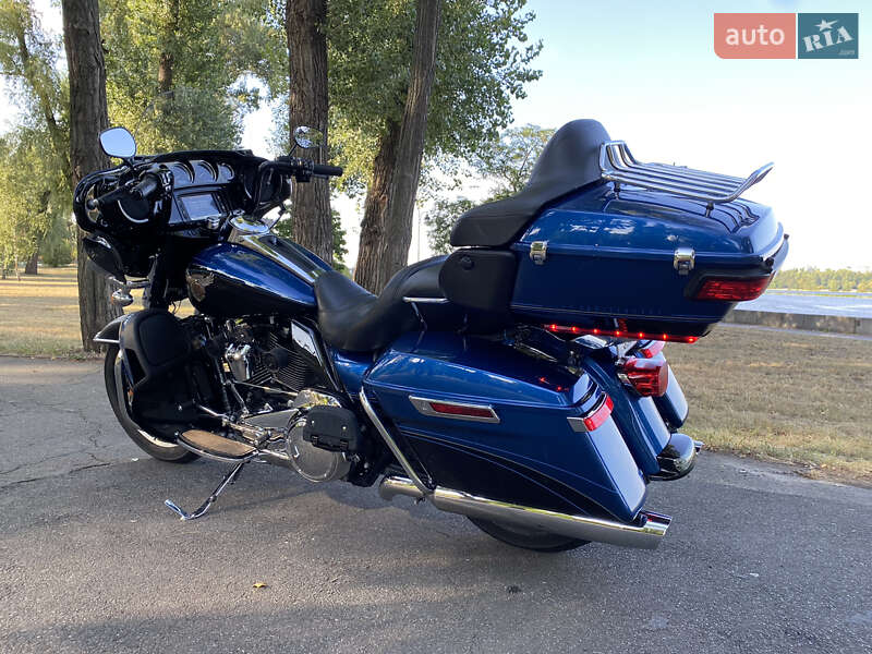 Мотоцикл Круизер Harley-Davidson FLHTCU Ultra Classic Electra Glide 2018 в Киеве