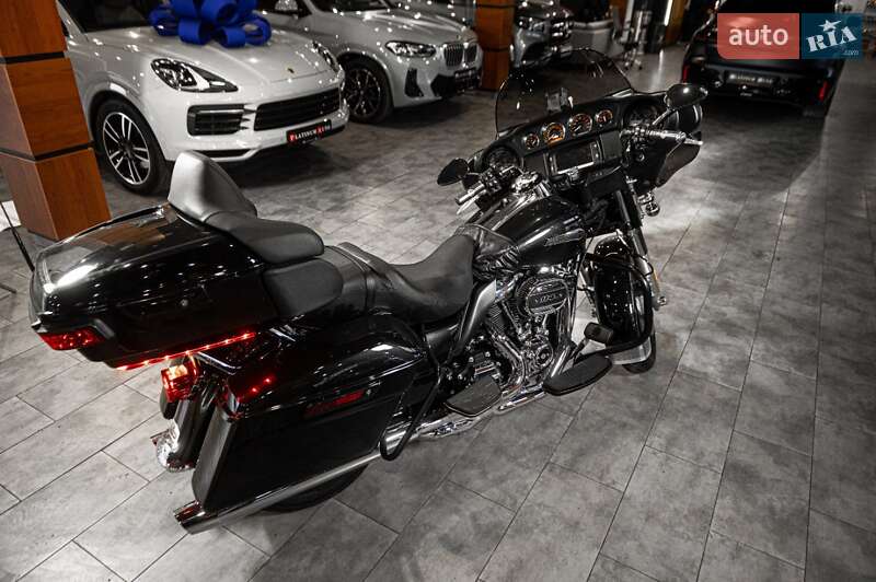 Мотоцикл Кастом Harley-Davidson FLHTCU Ultra Classic Electra Glide 2018 в Одесі