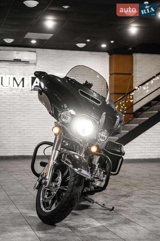 Мотоцикл Кастом Harley-Davidson FLHTCU Ultra Classic Electra Glide 2018 в Одесі