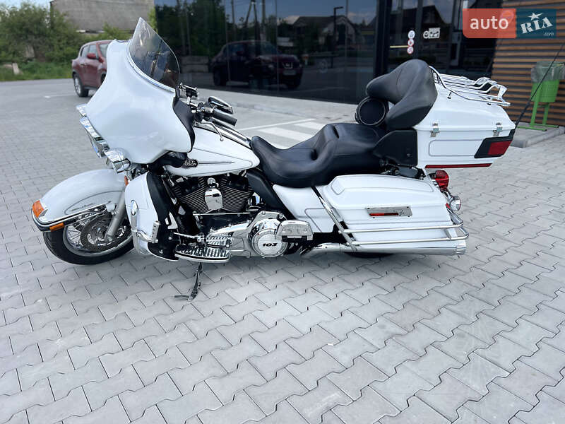 Мотоцикл Круізер Harley-Davidson FLHTCU Ultra Classic Electra Glide 2012 в Вінниці