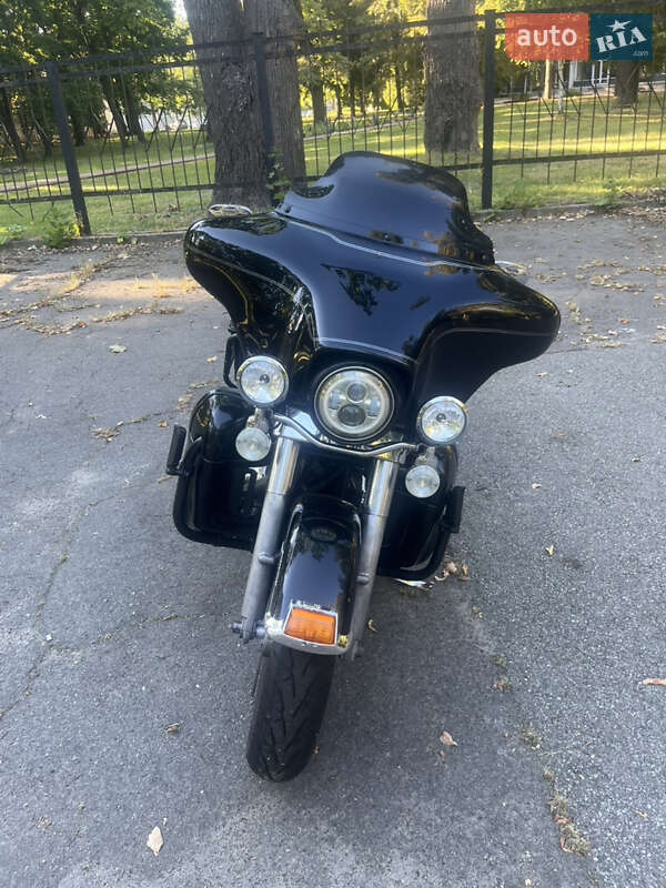 Мотоцикл Круизер Harley-Davidson FLHTCU Ultra Classic Electra Glide 2008 в Ивано-Франковске фото 8 Мотоцикл Круизер Harley-Davidson FLHTCU Ultra Classic Electra Glide 2008 в Ивано-Франковске