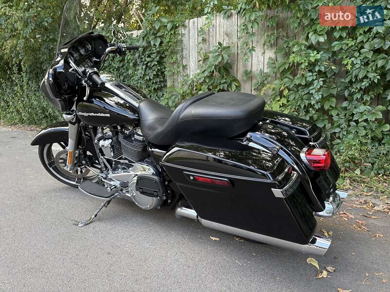 Мотоцикл Круизер Harley-Davidson FLHTCU Ultra Classic Electra Glide 2018 в Киеве фото 7 Мотоцикл Круизер Harley-Davidson FLHTCU Ultra Classic Electra Glide 2018 в Киеве