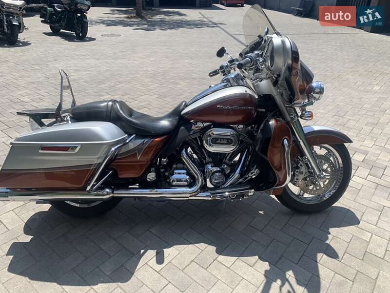 Мотоцикл Круизер Harley-Davidson FLHTK Electra Glide Ultra Limited 2014 в Одессе фото 3 Мотоцикл Круизер Harley-Davidson FLHTK Electra Glide Ultra Limited 2014 в Одессе