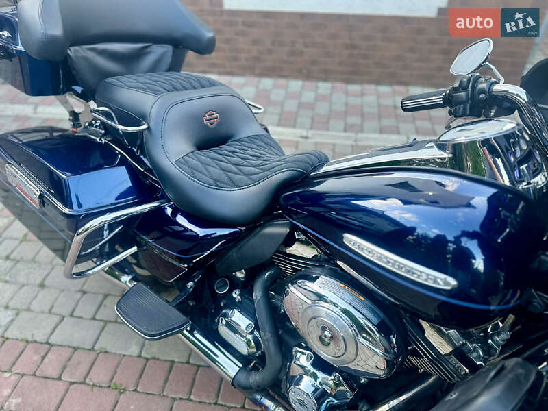 Мотоцикл Круізер Harley-Davidson FLHTK Electra Glide Ultra Limited 2012 в Івано-Франківську фото 10 Мотоцикл Круізер Harley-Davidson FLHTK Electra Glide Ultra Limited 2012 в Івано-Франківську