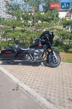 Мотоцикл Круізер Harley-Davidson FLHTP 2014 в Києві