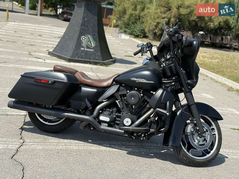 Мотоцикл Круізер Harley-Davidson FLHX Street Glide 2012 в Києві
