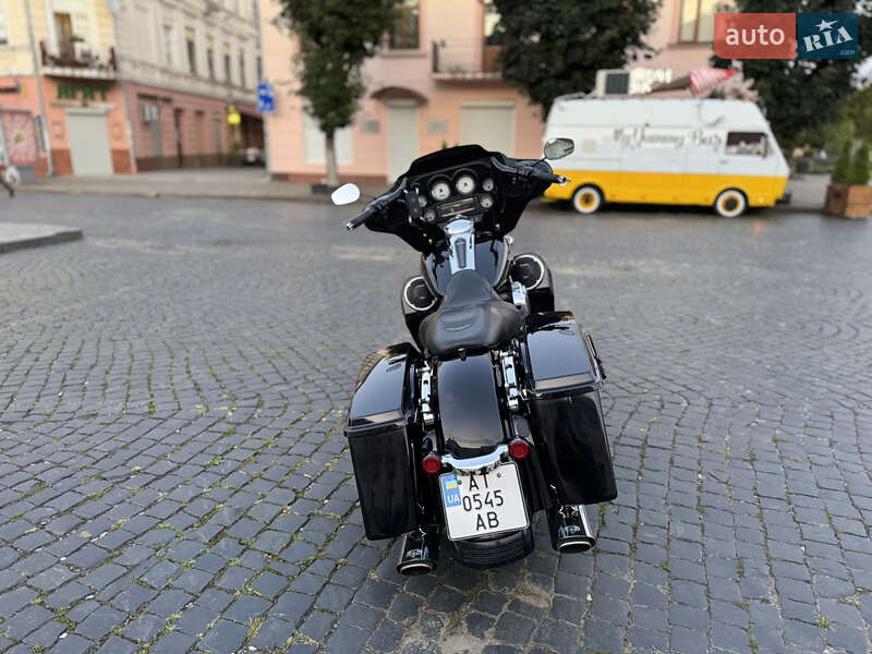 Мотоцикл Круизер Harley-Davidson FLHX Street Glide 2013 в Коломые фото 6 Мотоцикл Круизер Harley-Davidson FLHX Street Glide 2013 в Коломые