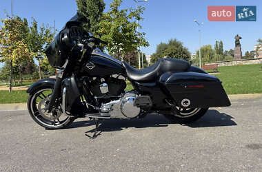 Мотоцикл Чоппер Harley-Davidson FLHX Street Glide 2014 в 