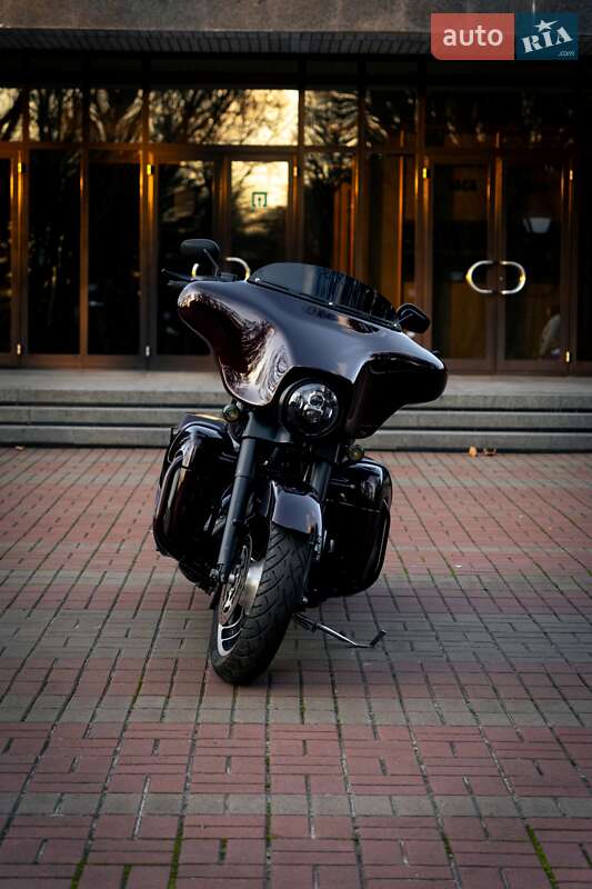 Мотоцикл Круізер Harley-Davidson FLHX Street Glide 2011 в Києві фото 8 Мотоцикл Круізер Harley-Davidson FLHX Street Glide 2011 в Києві