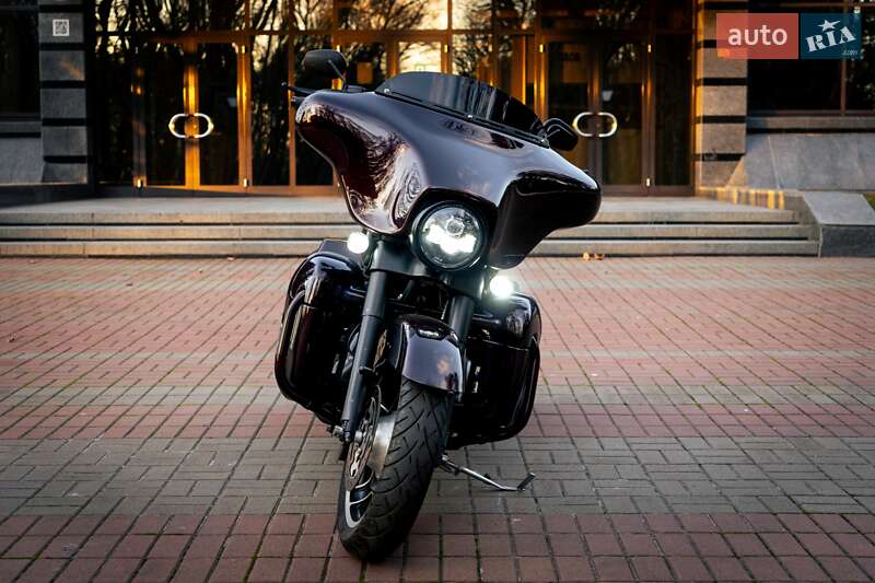 Мотоцикл Круізер Harley-Davidson FLHX Street Glide 2011 в Києві фото 16 Мотоцикл Круізер Harley-Davidson FLHX Street Glide 2011 в Києві