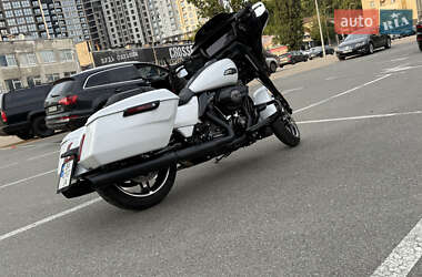 Мотоцикл Круизер Harley-Davidson FLHX 2023 в 