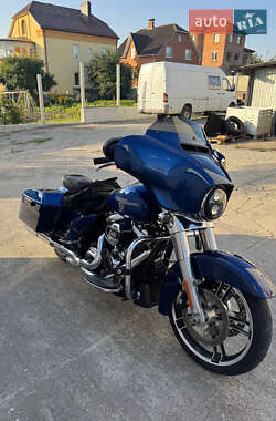Мотоцикл Чоппер Harley-Davidson FLHX 2016 в Черкасах