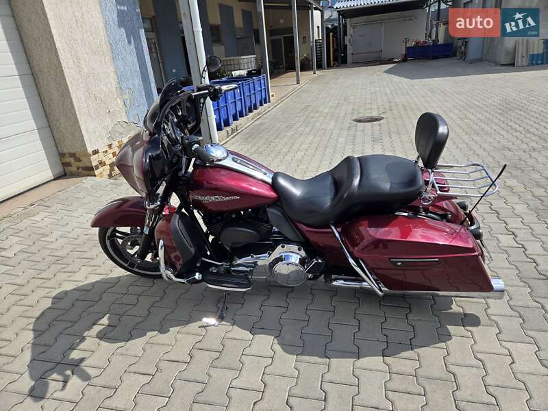Мотоцикл Круізер Harley-Davidson FLHXS 2014 в Ужгороді