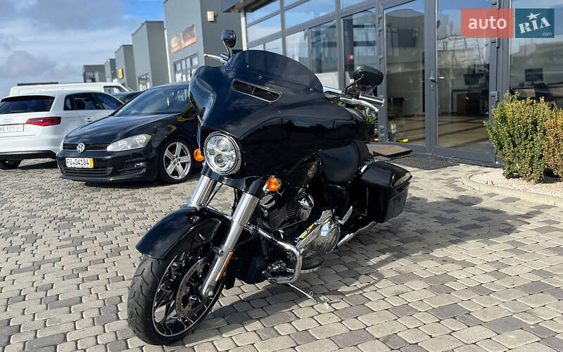 Harley-Davidson FLHXS 2023 Harley-Davidson FLHXS 2023