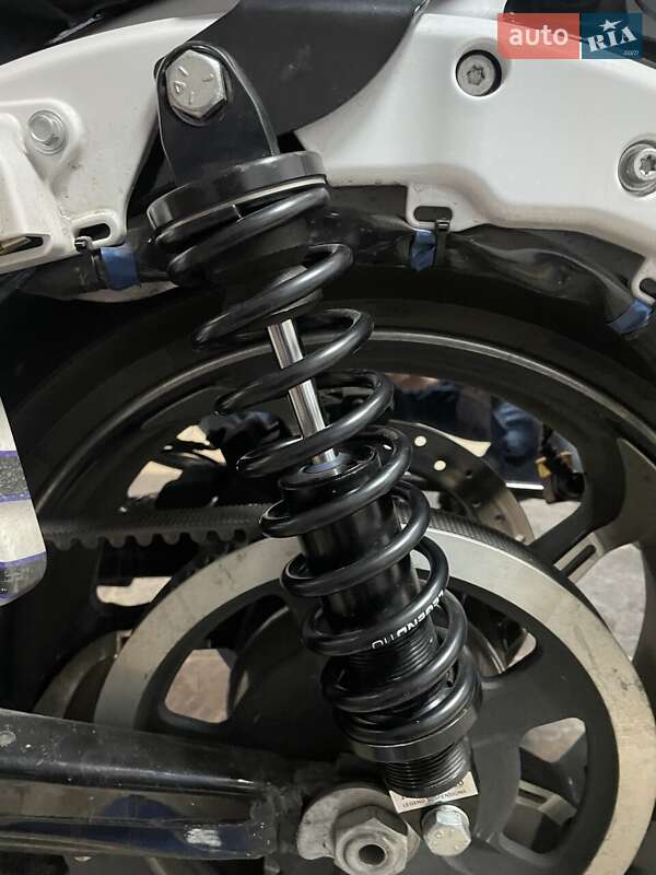 Мотоцикл Туризм Harley-Davidson FLHXSE 2016 в Харькове фото 16 Мотоцикл Туризм Harley-Davidson FLHXSE 2016 в Харькове