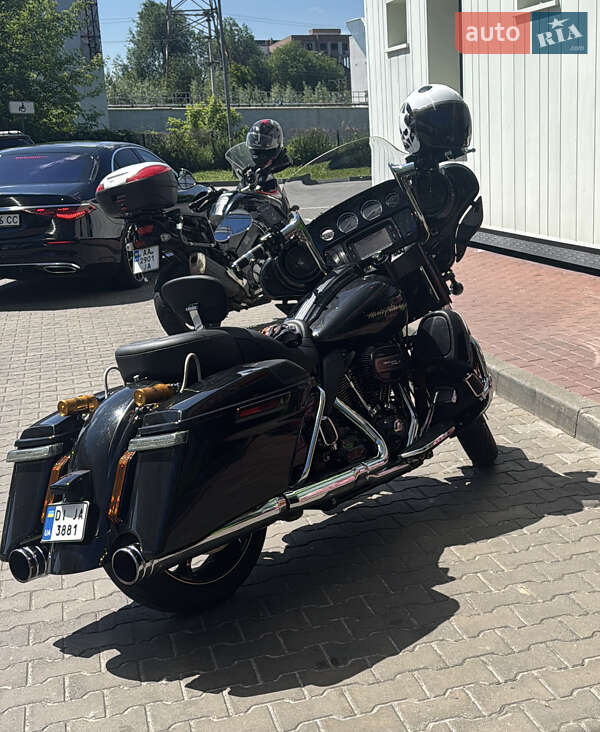 Мотоцикл Чоппер Harley-Davidson FLHXSE 2017 в Киеве фото 3 Мотоцикл Чоппер Harley-Davidson FLHXSE 2017 в Киеве