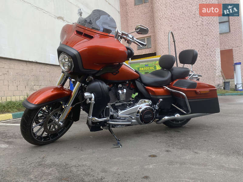 Мотоцикл Круизер Harley-Davidson FLHXSE 2018 в Киеве