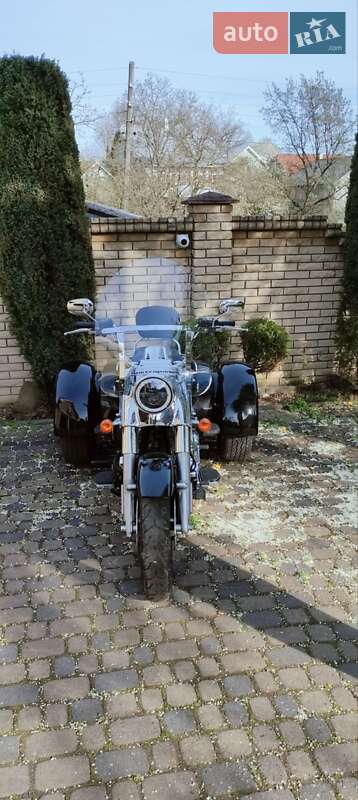 Трайк Harley-Davidson FLRT 2016 в Коломые