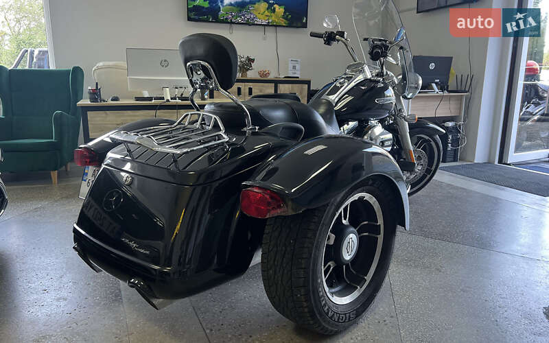 Трайк Harley-Davidson FLRT 2015 в Коломые фото 4 Трайк Harley-Davidson FLRT 2015 в Коломые