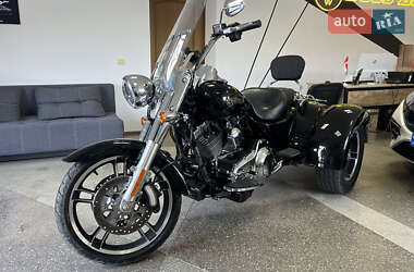 Трайк Harley-Davidson FLRT 2015 в Коломые фото 6 Трайк Harley-Davidson FLRT 2015 в Коломые