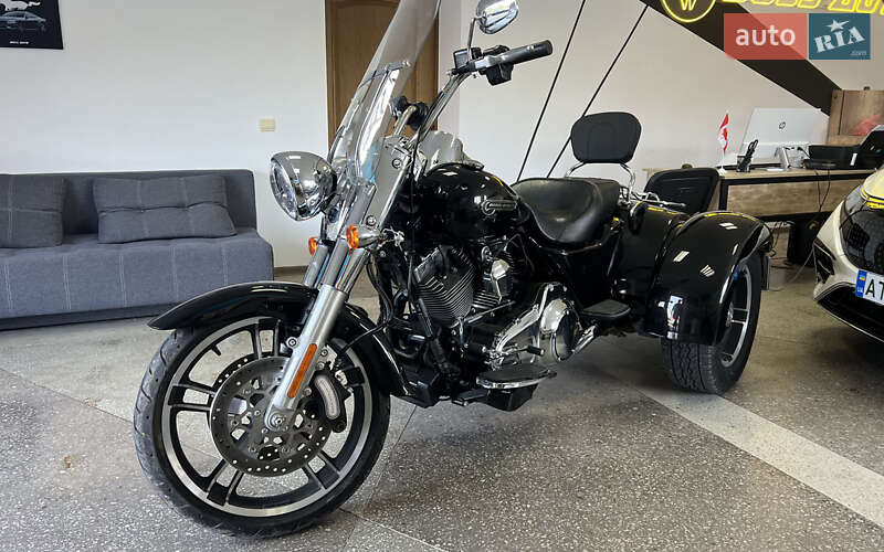 Трайк Harley-Davidson FLRT 2015 в Коломые фото 6 Трайк Harley-Davidson FLRT 2015 в Коломые