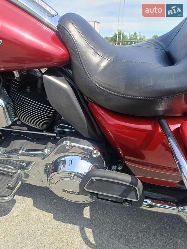 Мотоцикл Круизер Harley-Davidson FLTRU 2013 в Ивано-Франковске