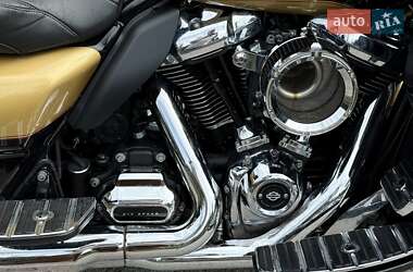 Мотоцикл Туризм Harley-Davidson FLTRU 2017 в 