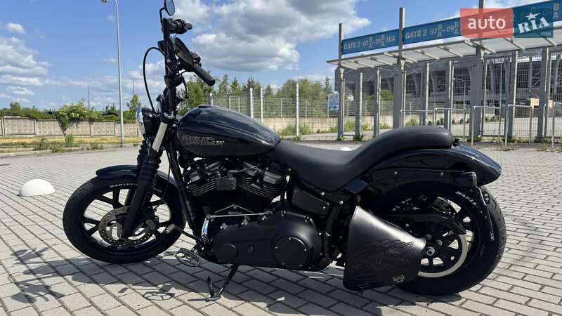 Мотоцикл Классик Harley-Davidson FXBB 2020 в 