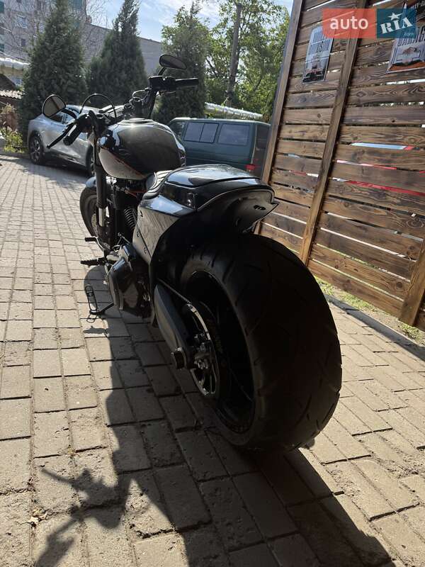 Мотоцикл Классик Harley-Davidson FXDRS 2019 в Днепре фото 3 Мотоцикл Классик Harley-Davidson FXDRS 2019 в Днепре